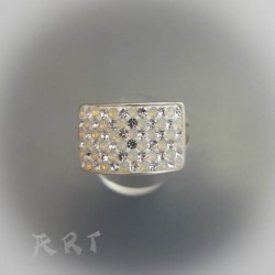 Сребърен дамски пръстен с камъни Swarovski R-355